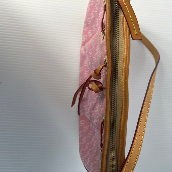 2000 Y2K Dooney & Bourke Shoulder Bag Baguette Signature Monogram Logo Baby Pink - Picture 5 of 10